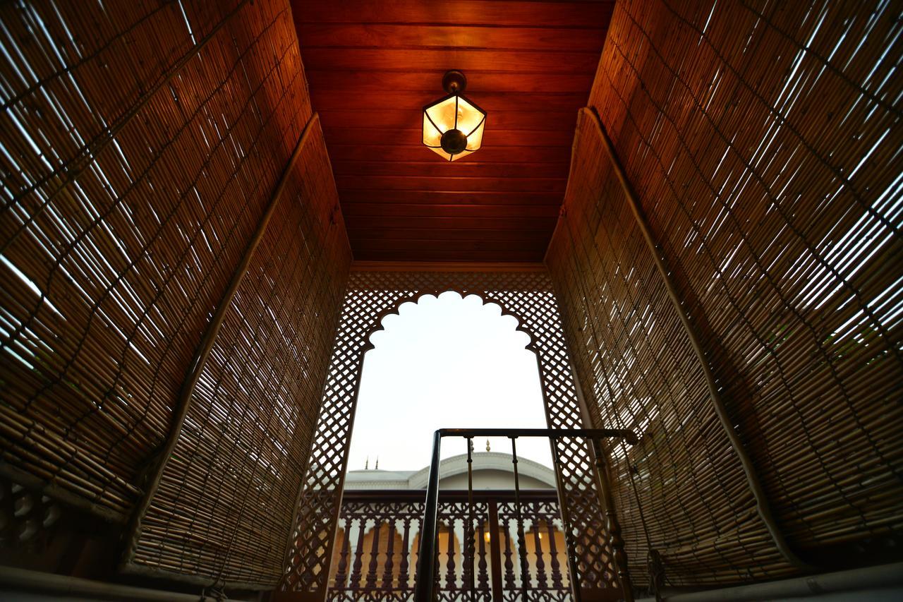 Haveli Dharampura - Unesco Awarded Boutique Heritage Hotel Neu-Delhi Exterior foto