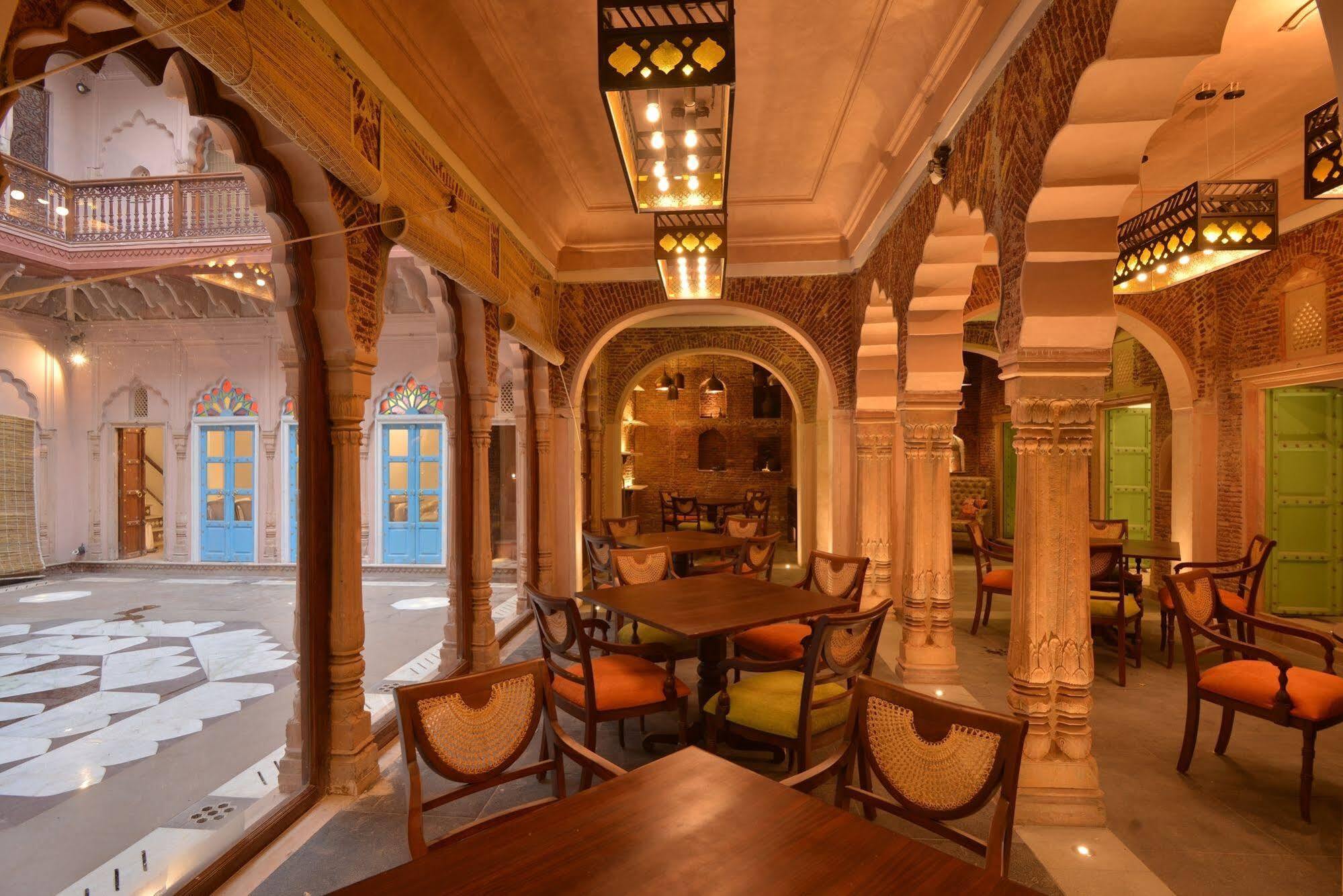 Haveli Dharampura - Unesco Awarded Boutique Heritage Hotel Neu-Delhi Exterior foto